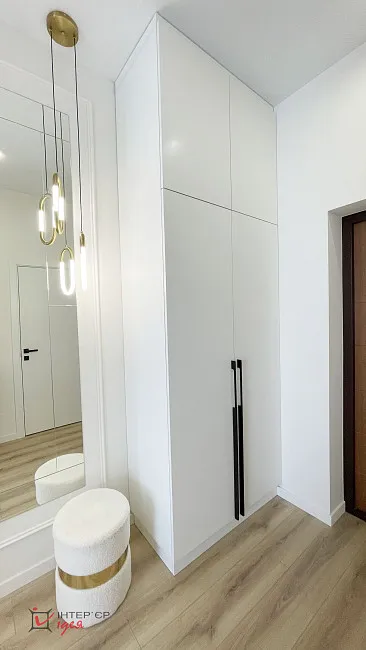 Стильна сучасна квартира площею 45 м²